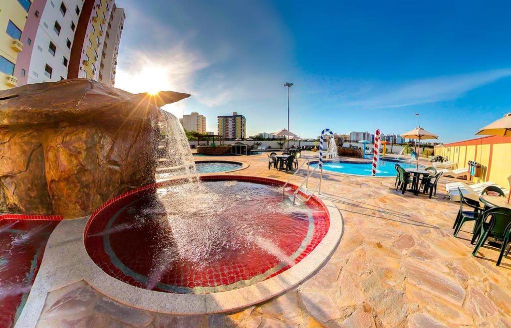 Flat Golden Dolphin Supreme - com Roupas de cama Apartment Caldas Novas Exterior foto